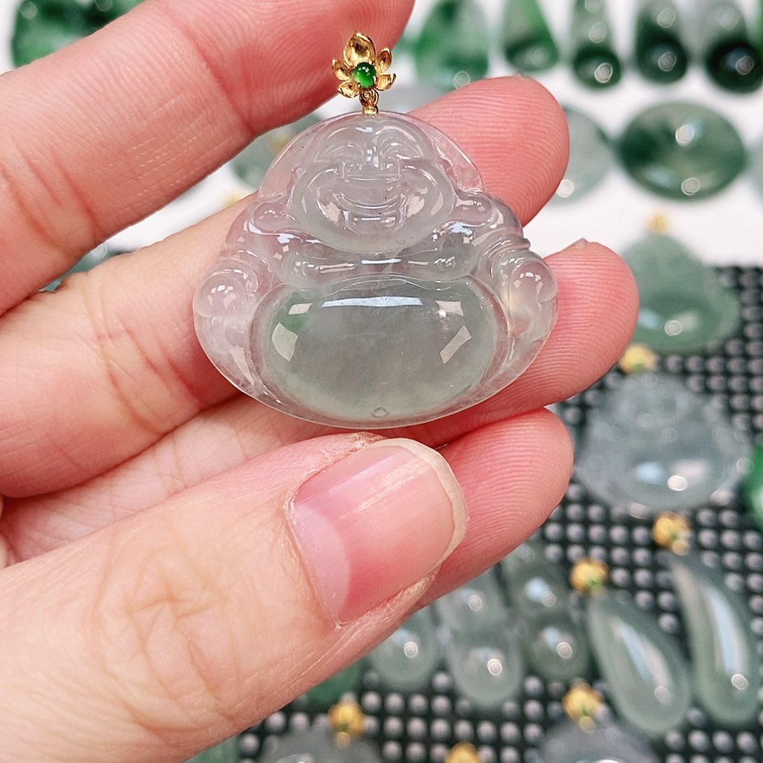 翡翠颈饰18K金镶嵌吊坠