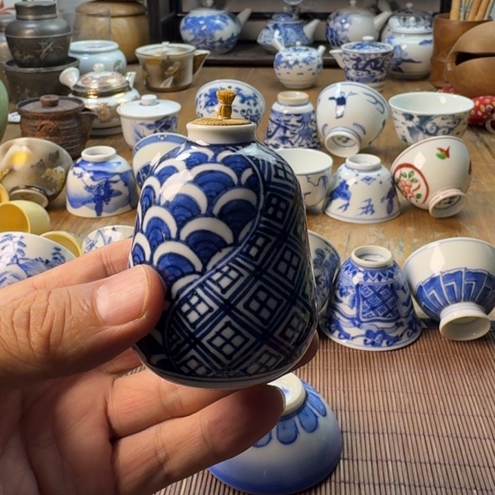 青花瓷器杯子茶具