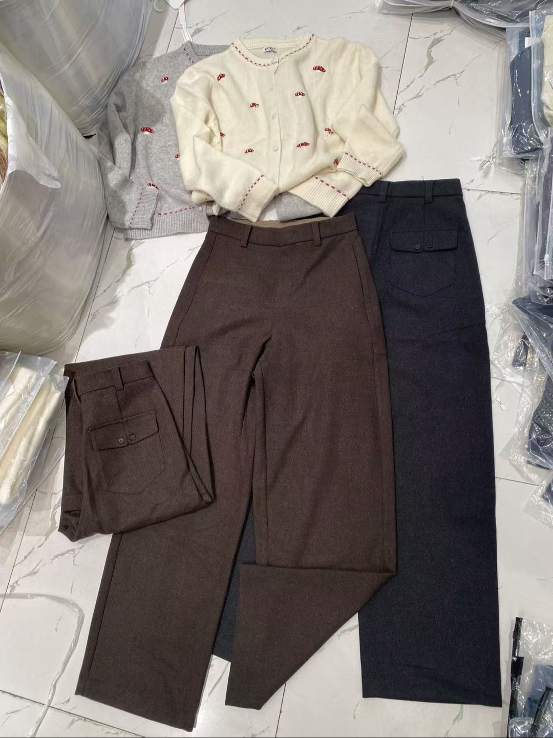 【慧慧精选】秋冬季新品 ～高端裤 舒适出街 绵羊毛直筒阔腿裤