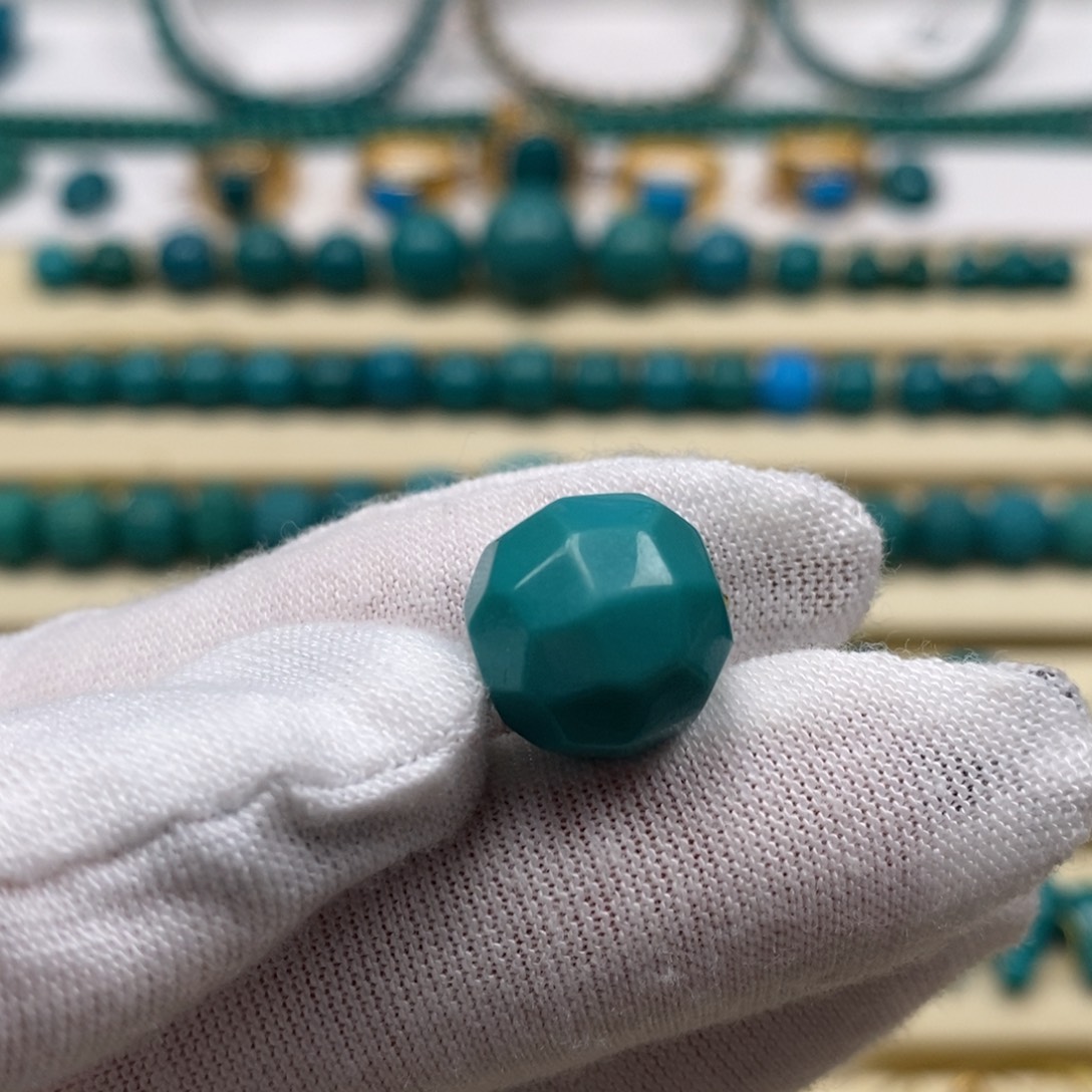 绿松石未镶嵌珠宝奇石无相圆珠13mm