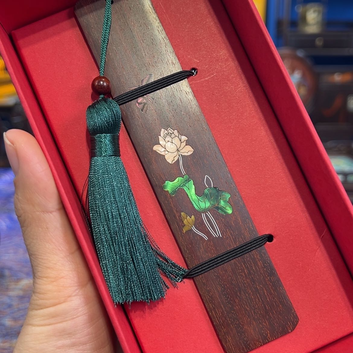 【闪购商品】紫檀木类成套家具书签