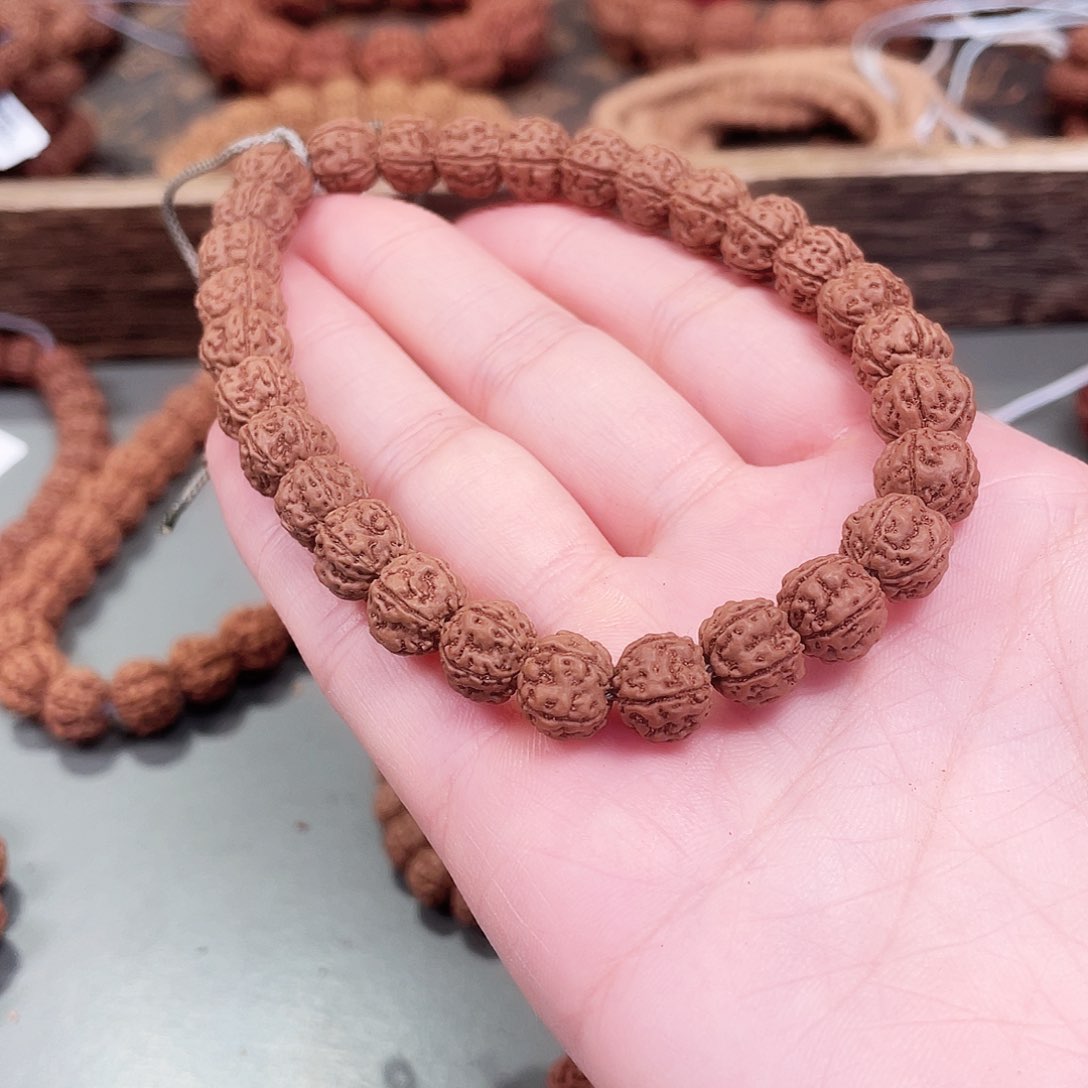 金刚菩提手串俗****?老树梅花10➕单圈