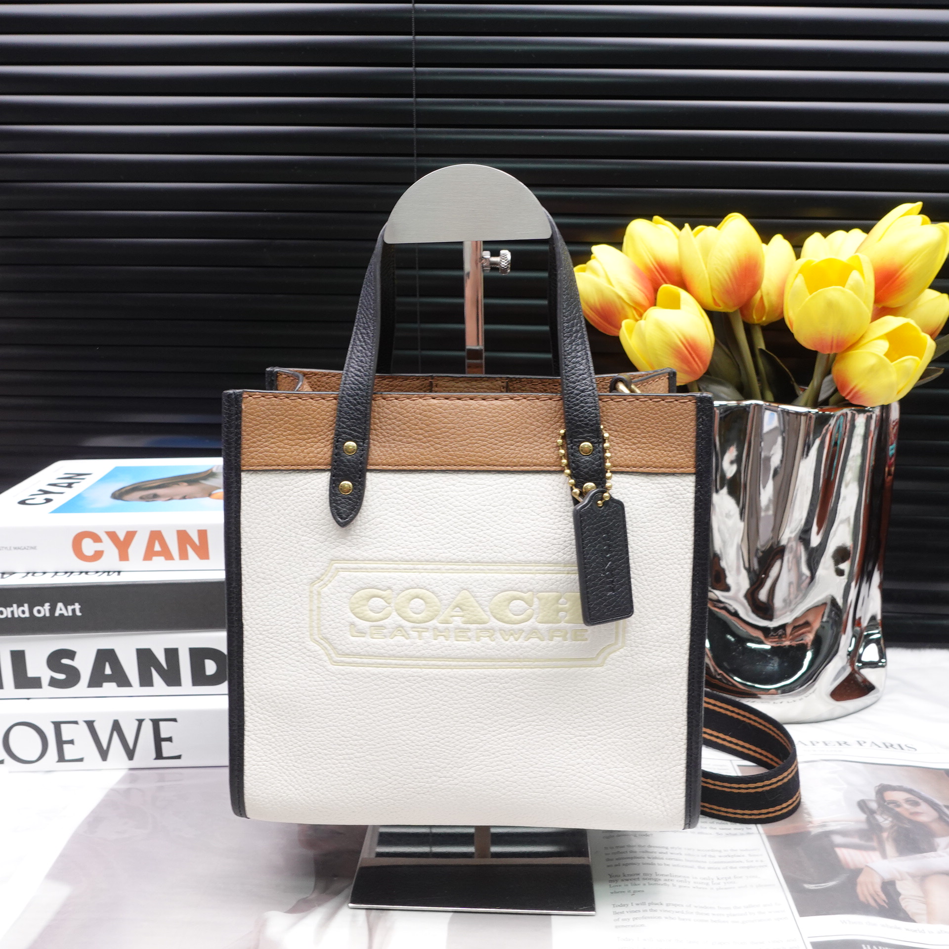 95新 COACH/蔻驰 单肩包/T10228142