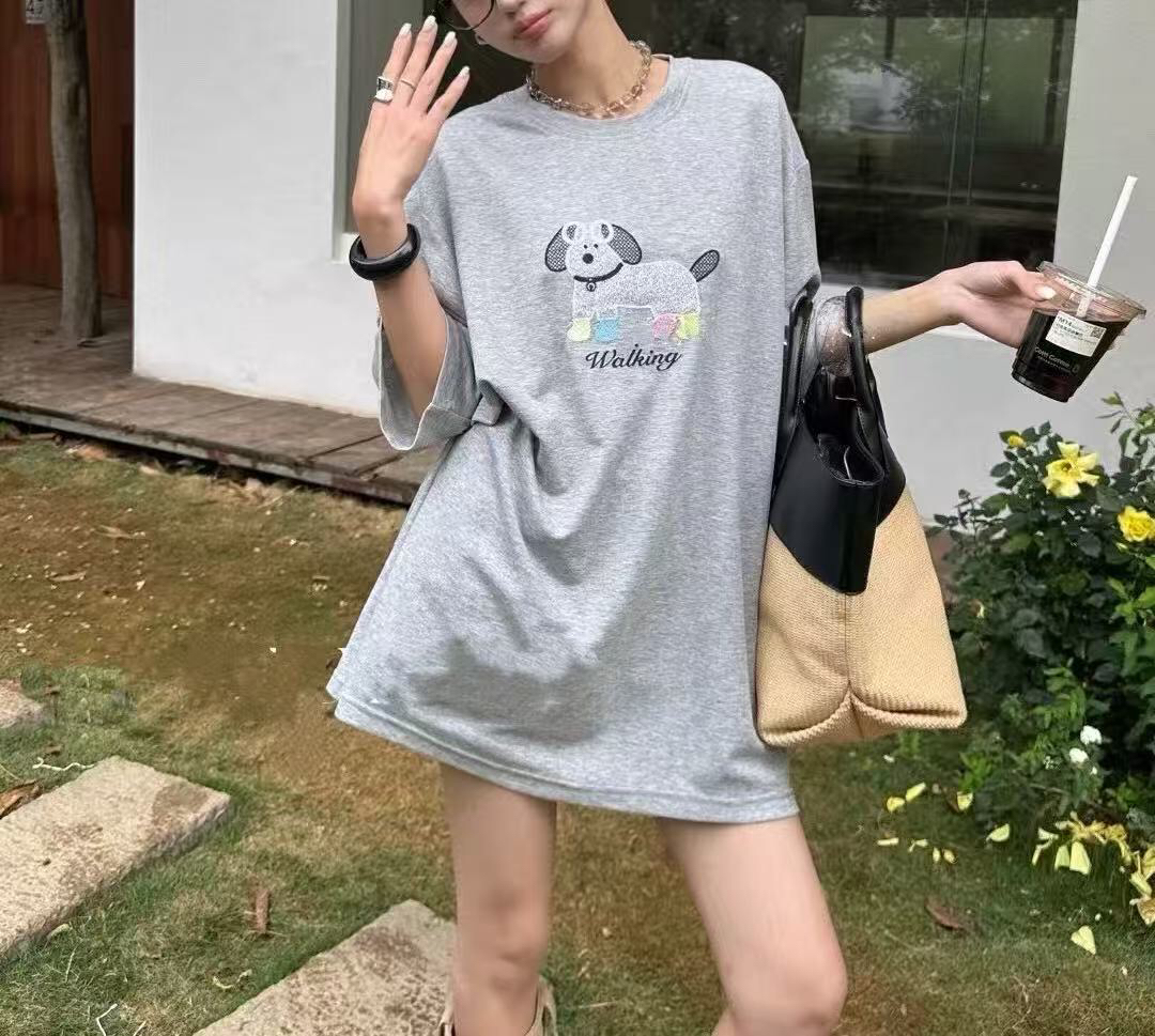 个性动漫刺绣印花短袖