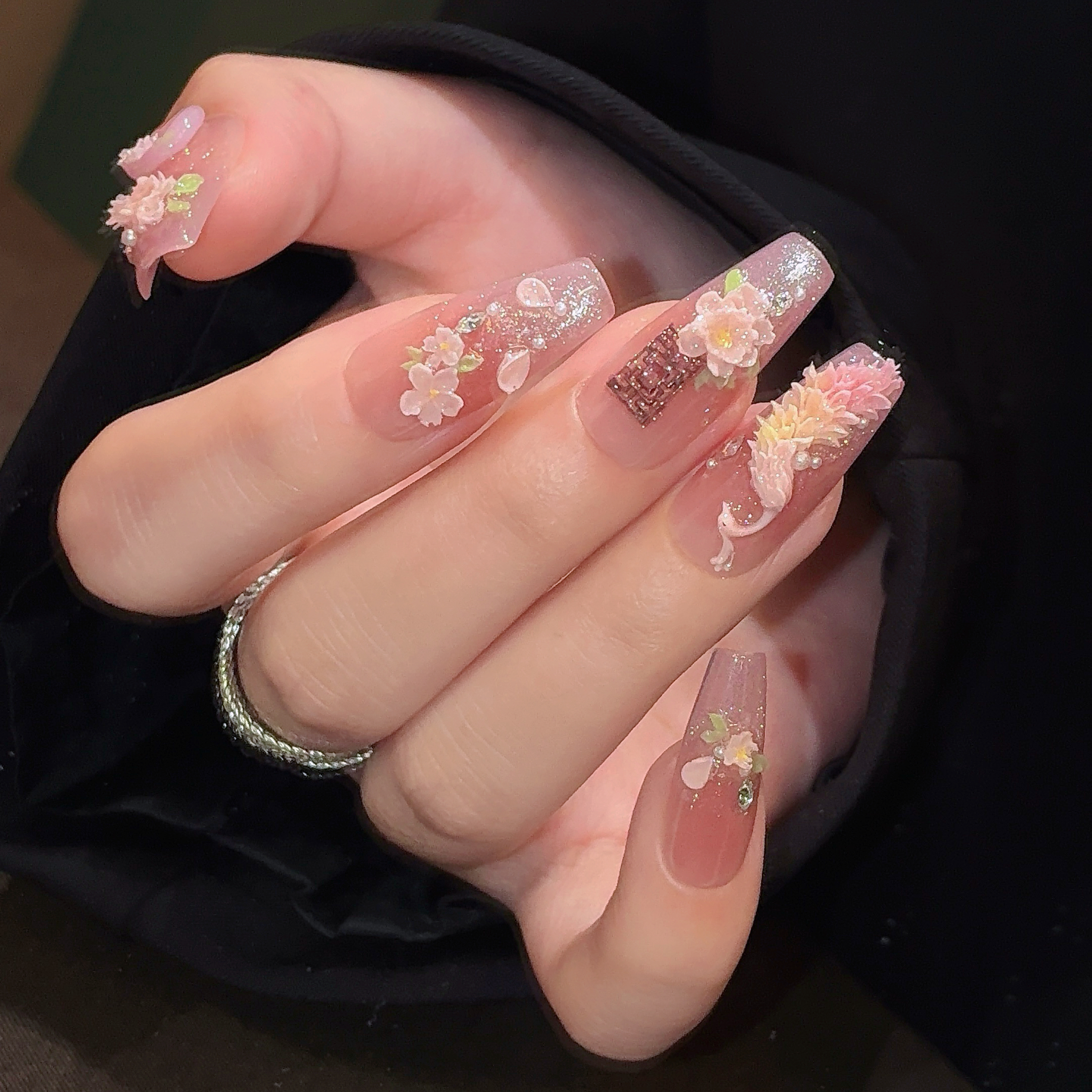 【孔雀翎】新中式重工立体雕花裸色猫眼美甲手绘高级感穿戴甲