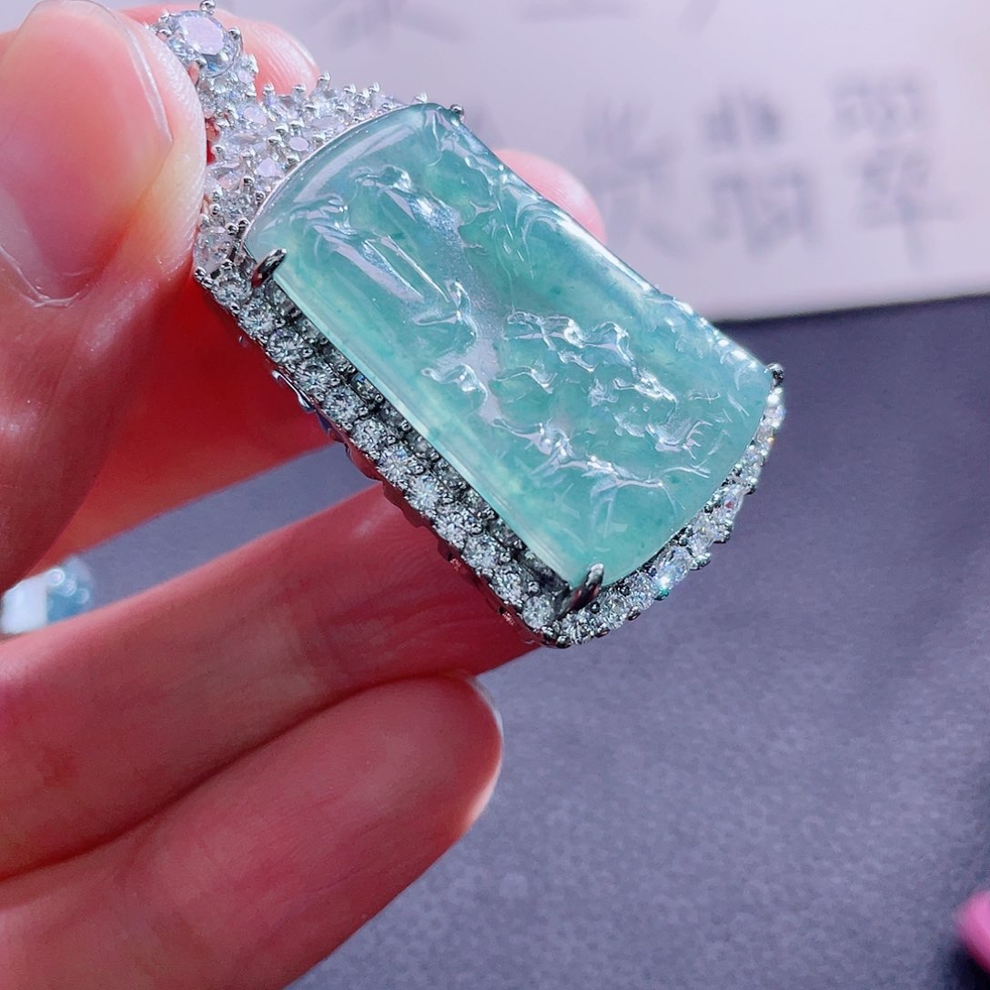 翡翠颈饰未镶嵌88888888