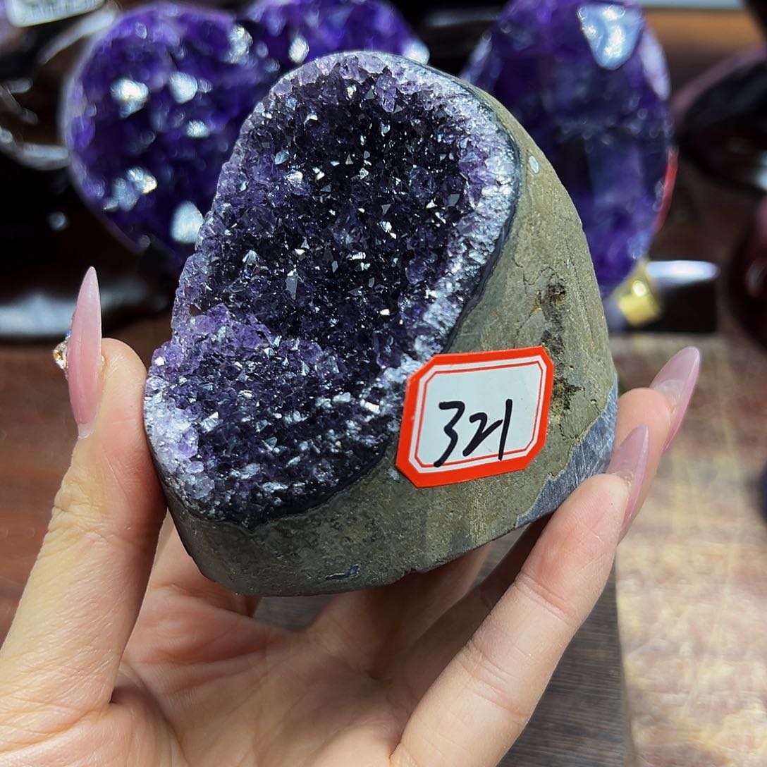 水晶大型摆件未镶嵌