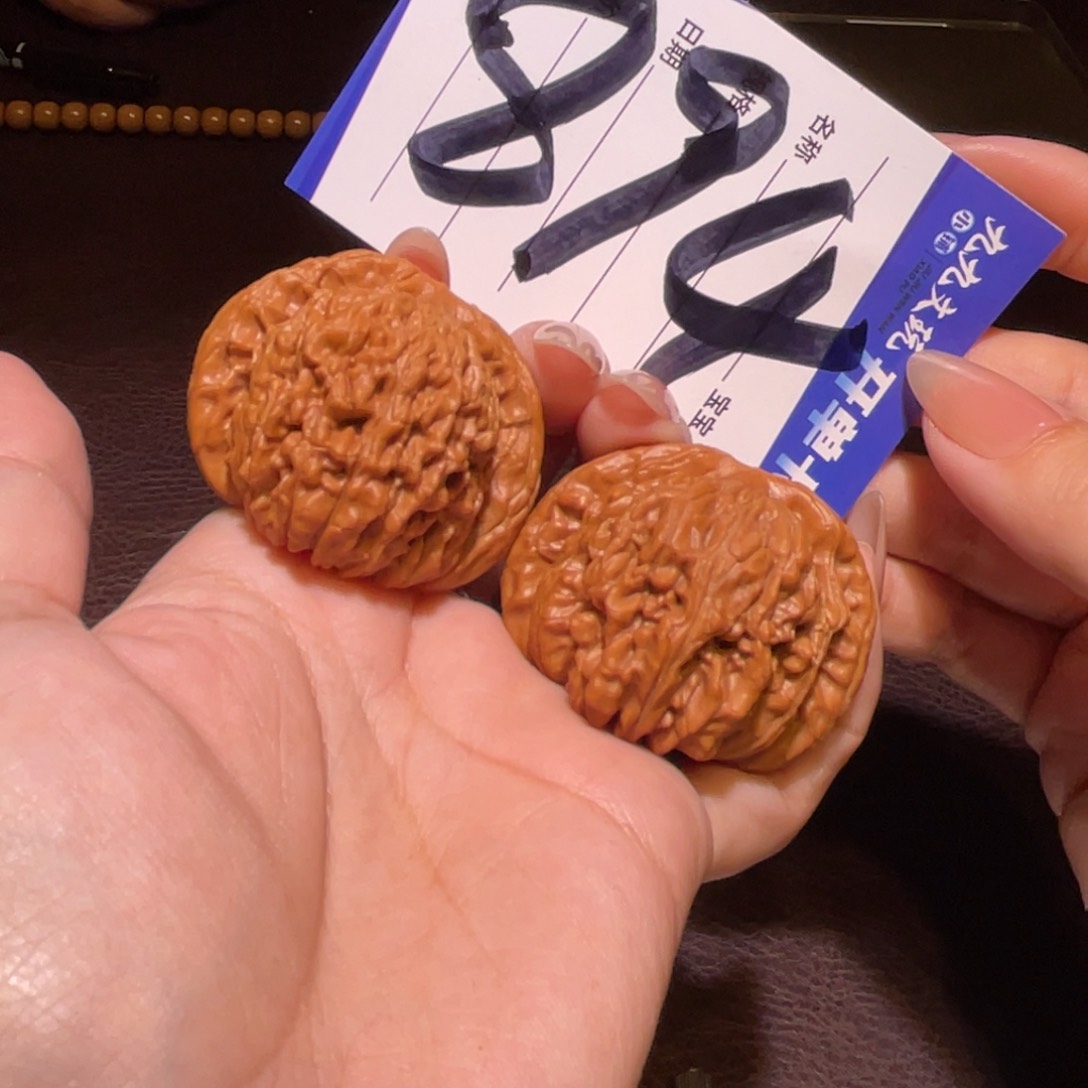 文玩核桃把件44四座楼