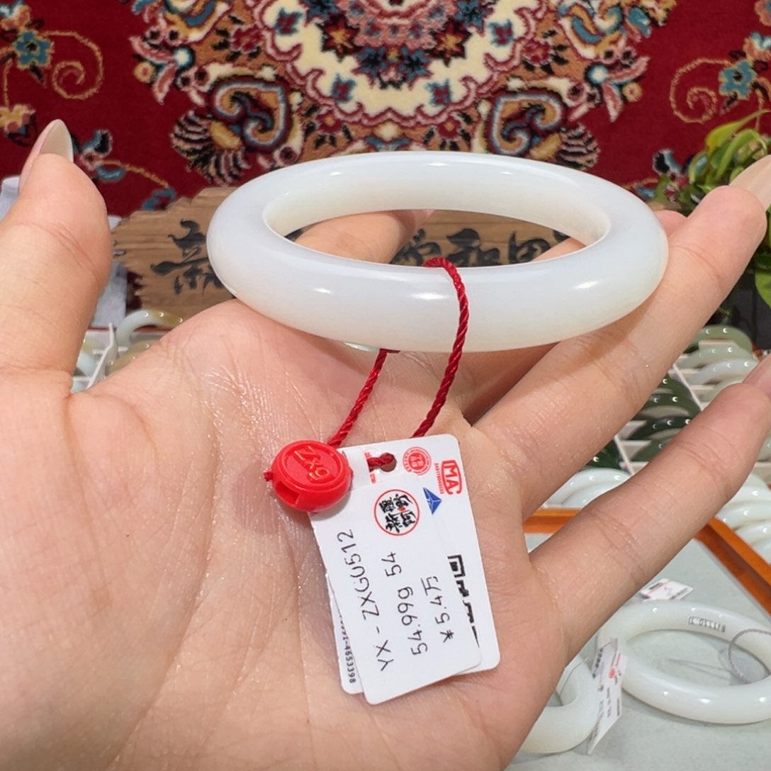 未镶嵌手镯和田玉时尚和田玉手镯 细柔光高白高糯高细高背泥鳅