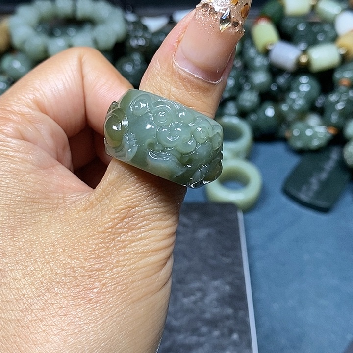 和田玉挂件未镶嵌毅*