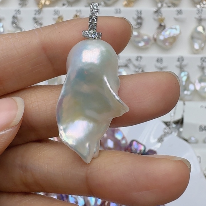 反***空颈饰未镶嵌淡水珍珠