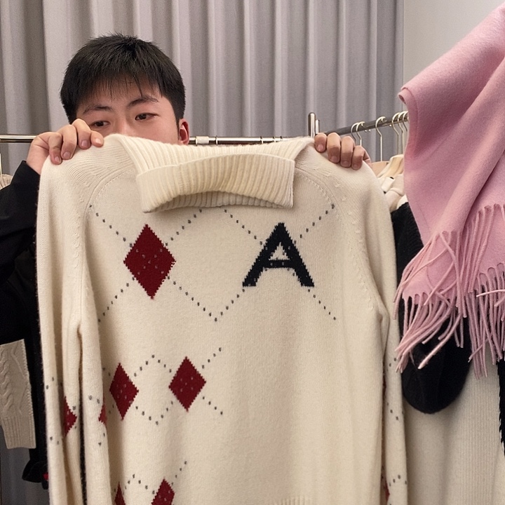 茜****羊绒6778888998867