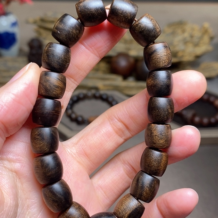 沉香手串越南芽庄紫棋瘤疤1.0