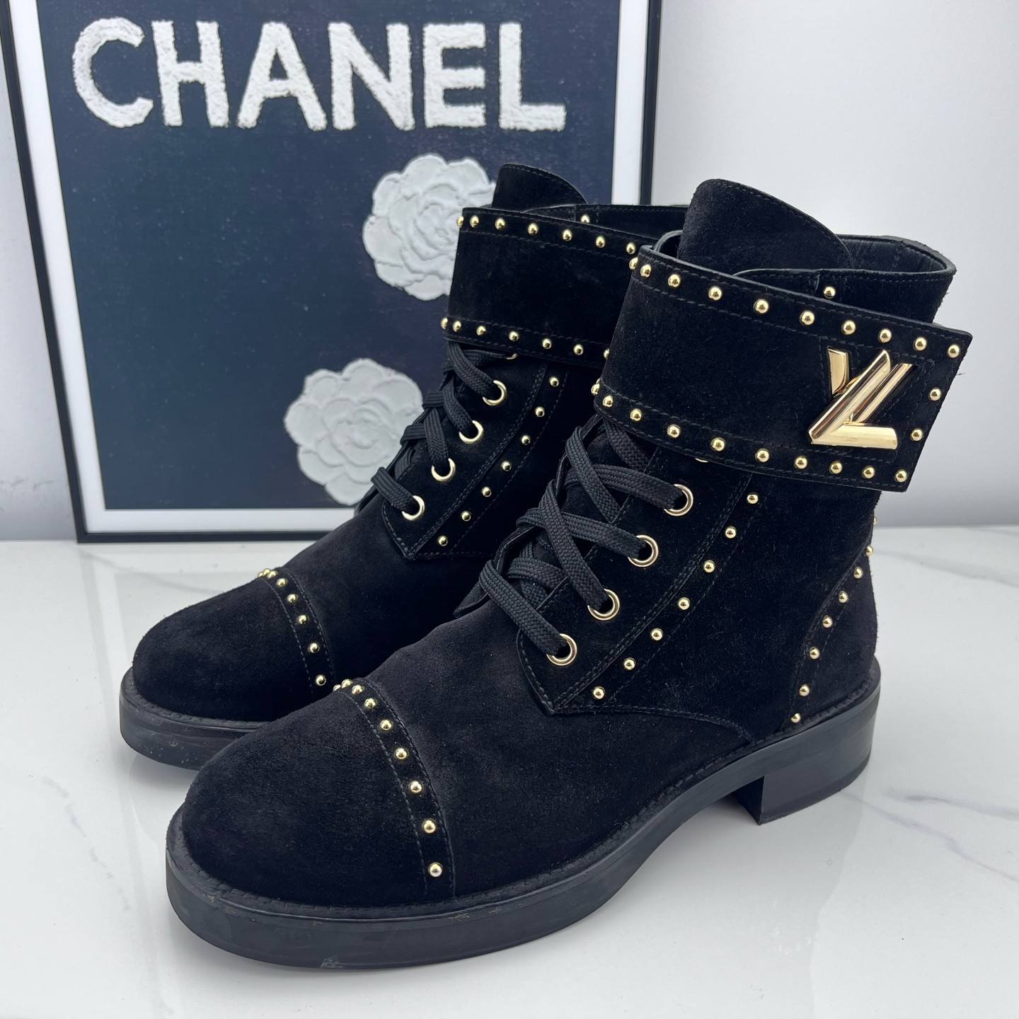 99新 LouisVuitton/路易威登 lv黑色麂皮靴 37码/jm01304