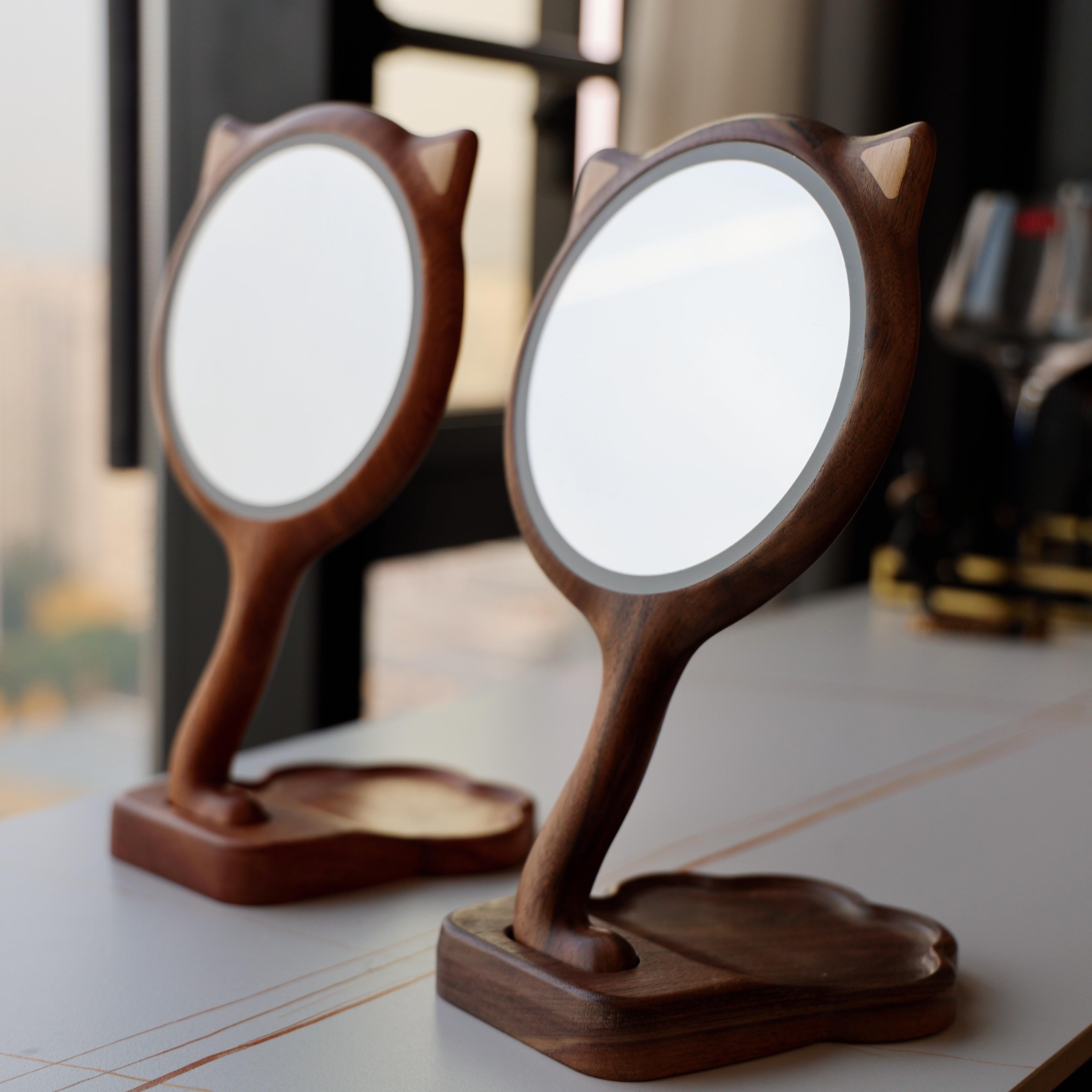 LED灯猫猫大号化妆镜台式创意猫耳朵梳妆镜手拿圆形手持镜家用