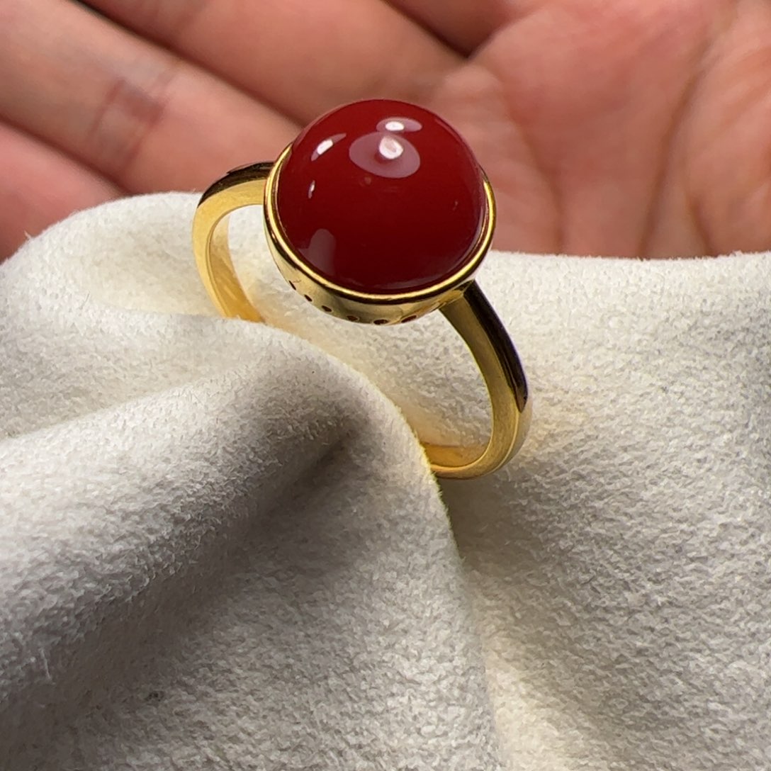 南红玛瑙戒指18K金镶嵌