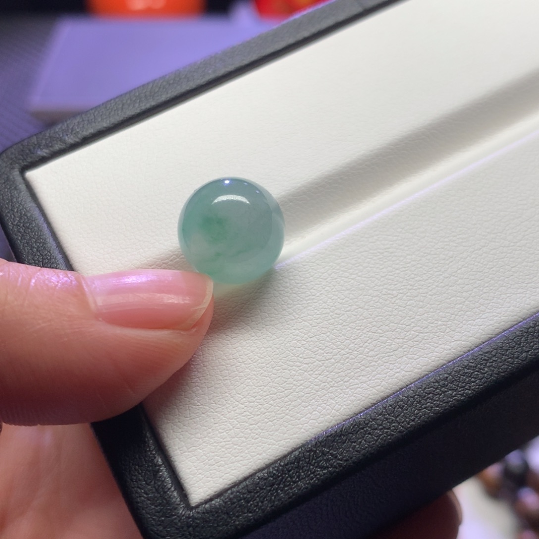 翡翠未镶嵌手链13mm