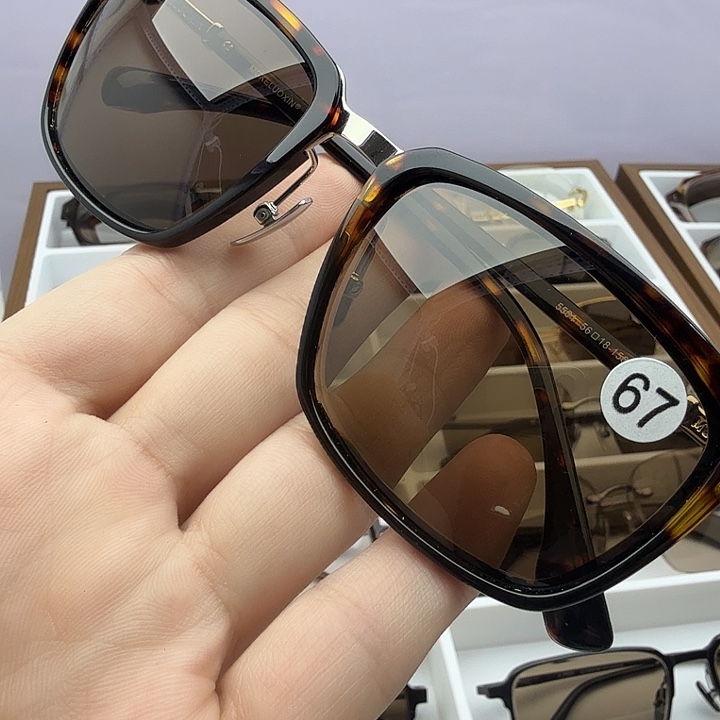 全框款天然水晶石头镜，假一赔十万元