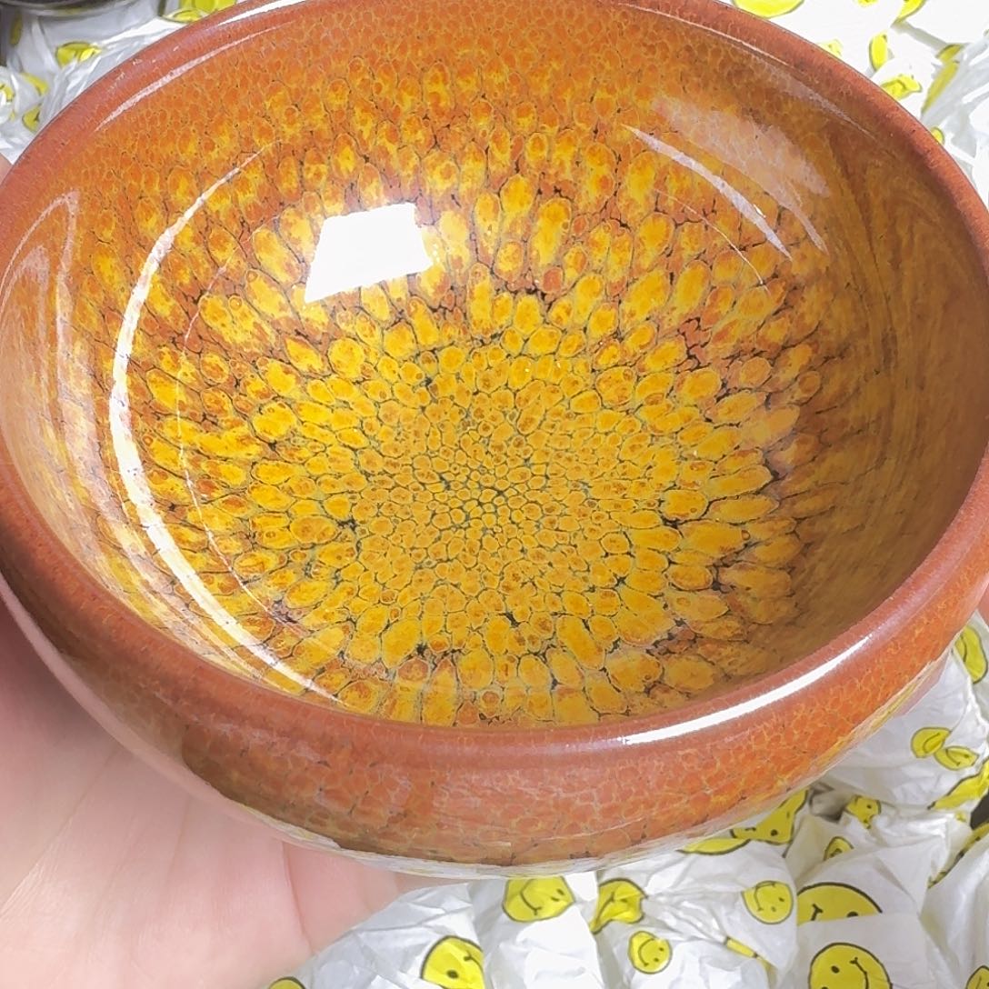 茶盏是因为她没有那么坚强