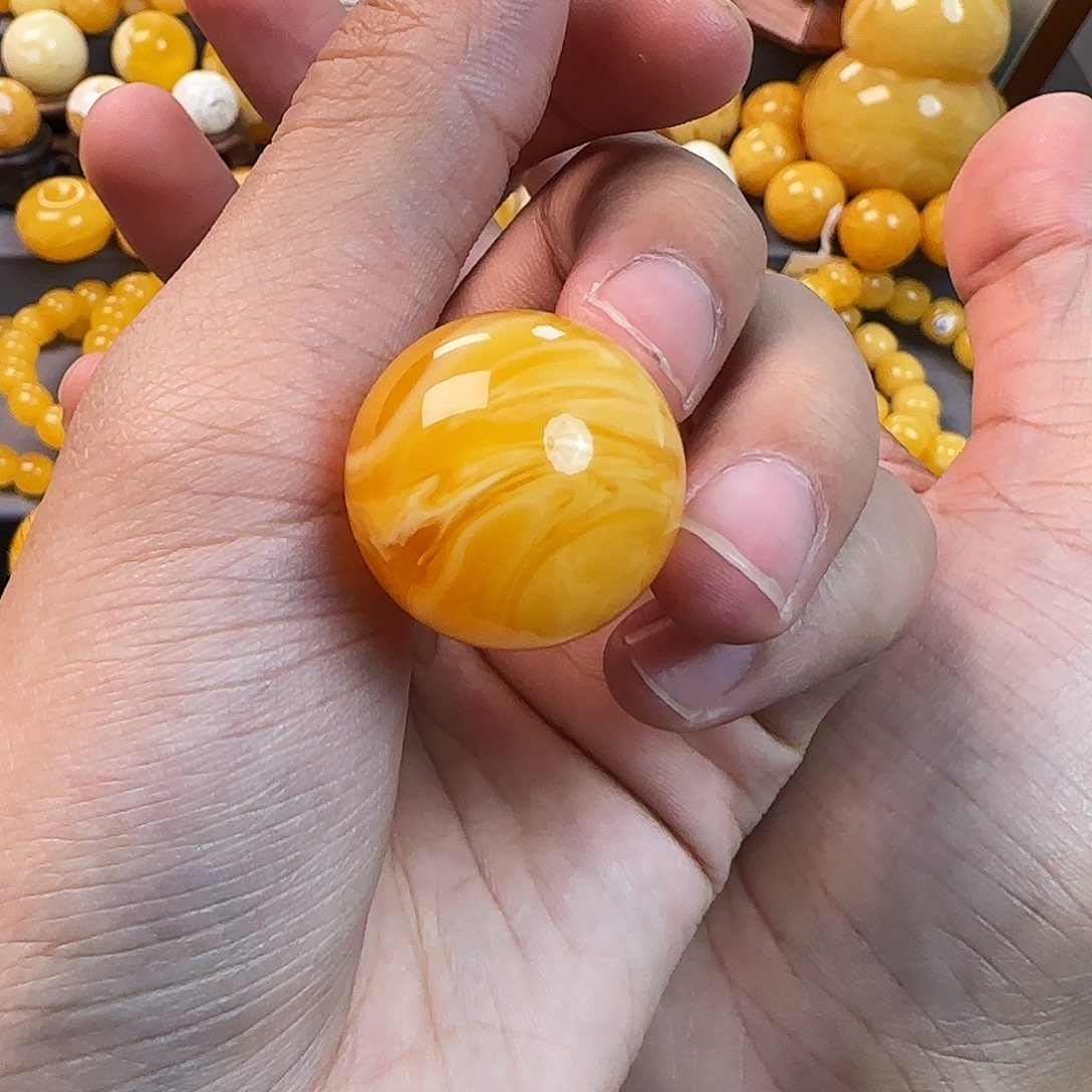 未镶嵌琥珀珠宝奇石25mm