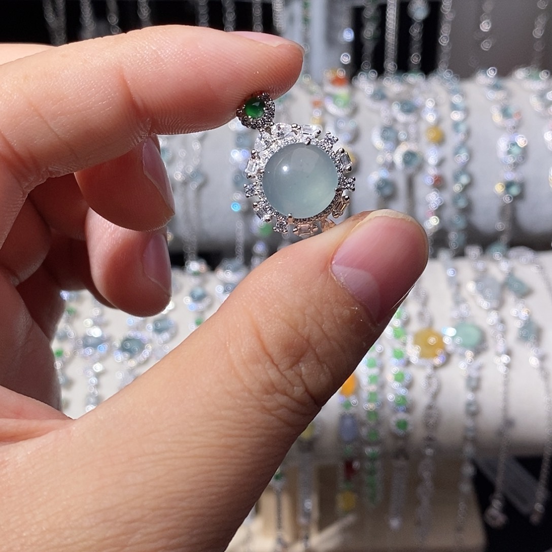 翡翠银S925镶嵌颈饰