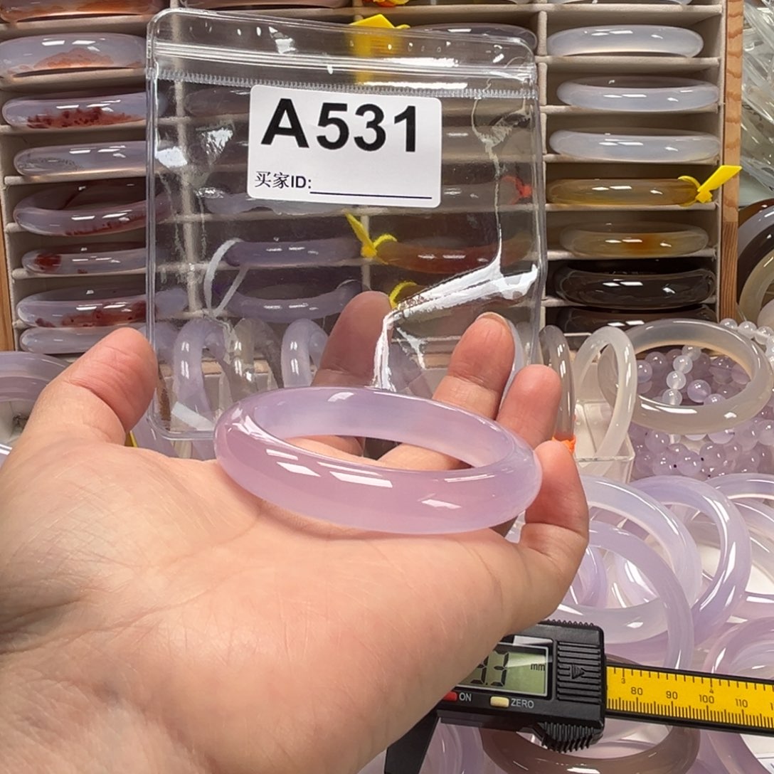 玛瑙/玉髓手镯未镶嵌毛*531