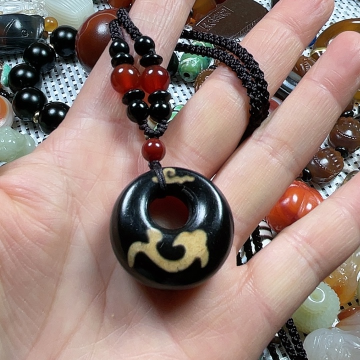 玛瑙/玉髓未镶嵌挂件