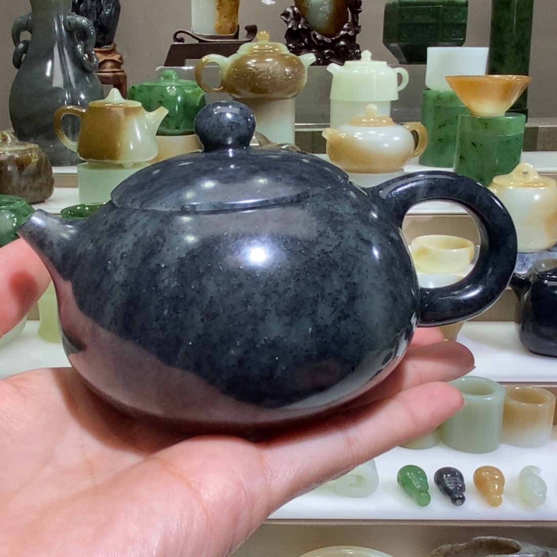 和田玉把件未镶嵌青花西施壶170ML福利款