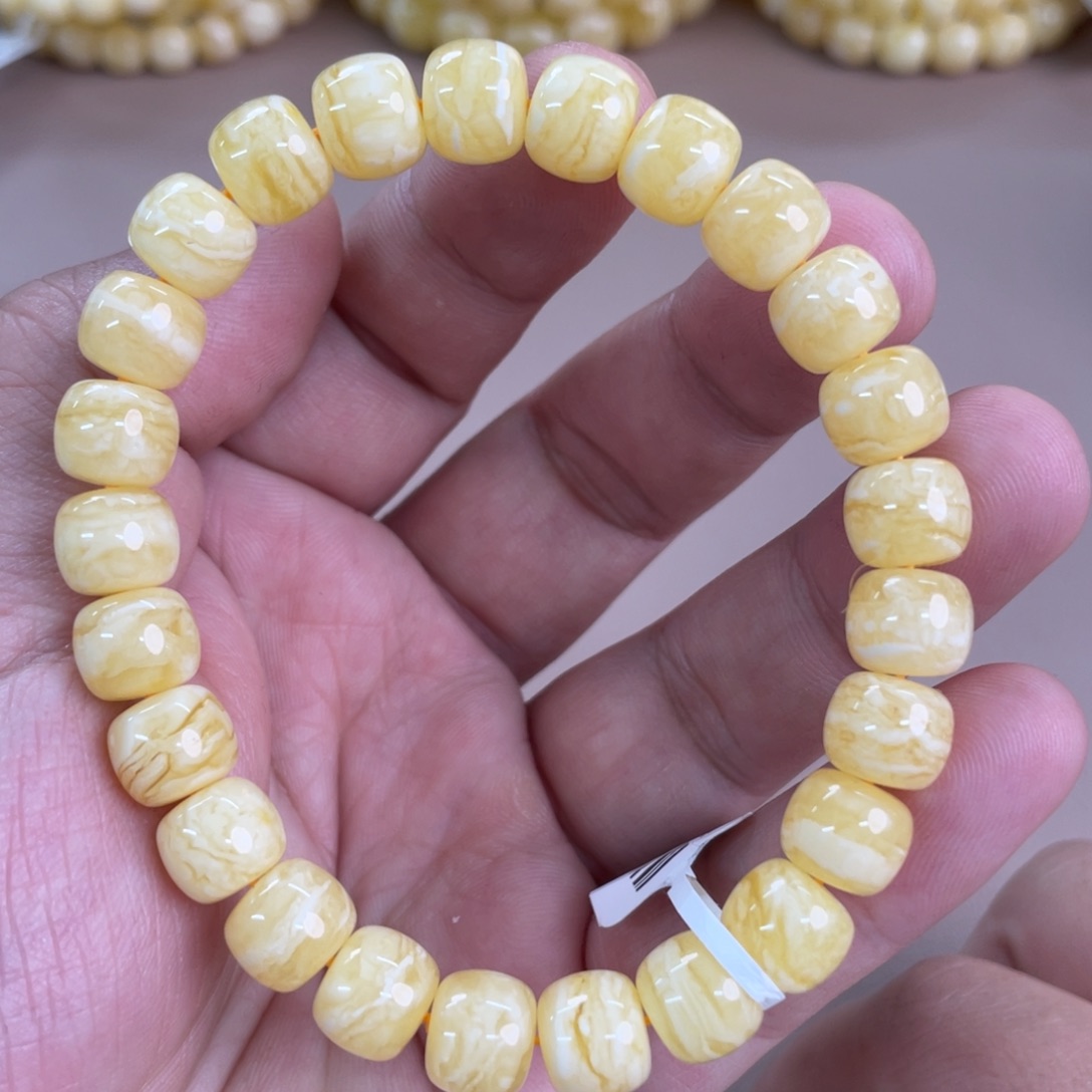 琥珀裸石未镶嵌0290000000000