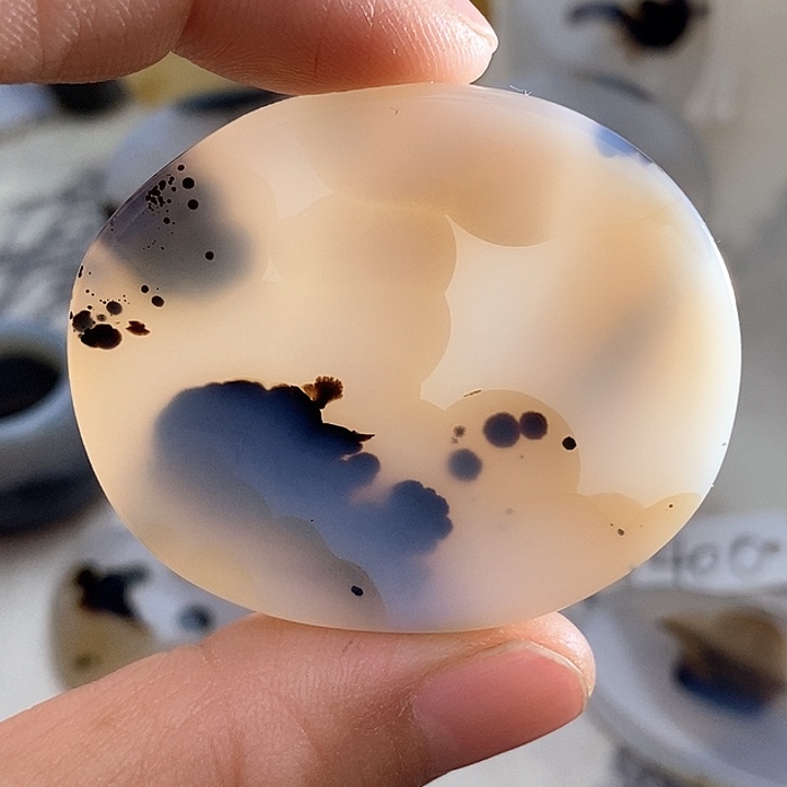 玛瑙/玉髓颈饰未镶嵌