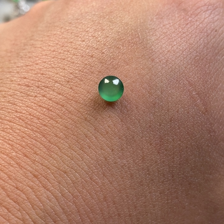 翡翠未镶嵌戒指戒指