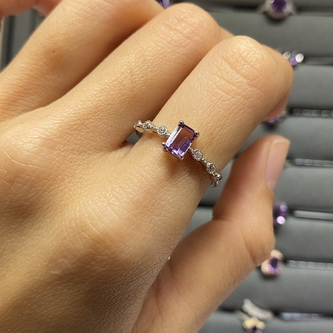 紫晶戒指银S925镶嵌（需要证书备注）