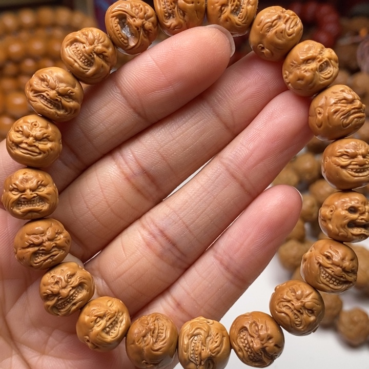 猴头核桃吊坠恶僧