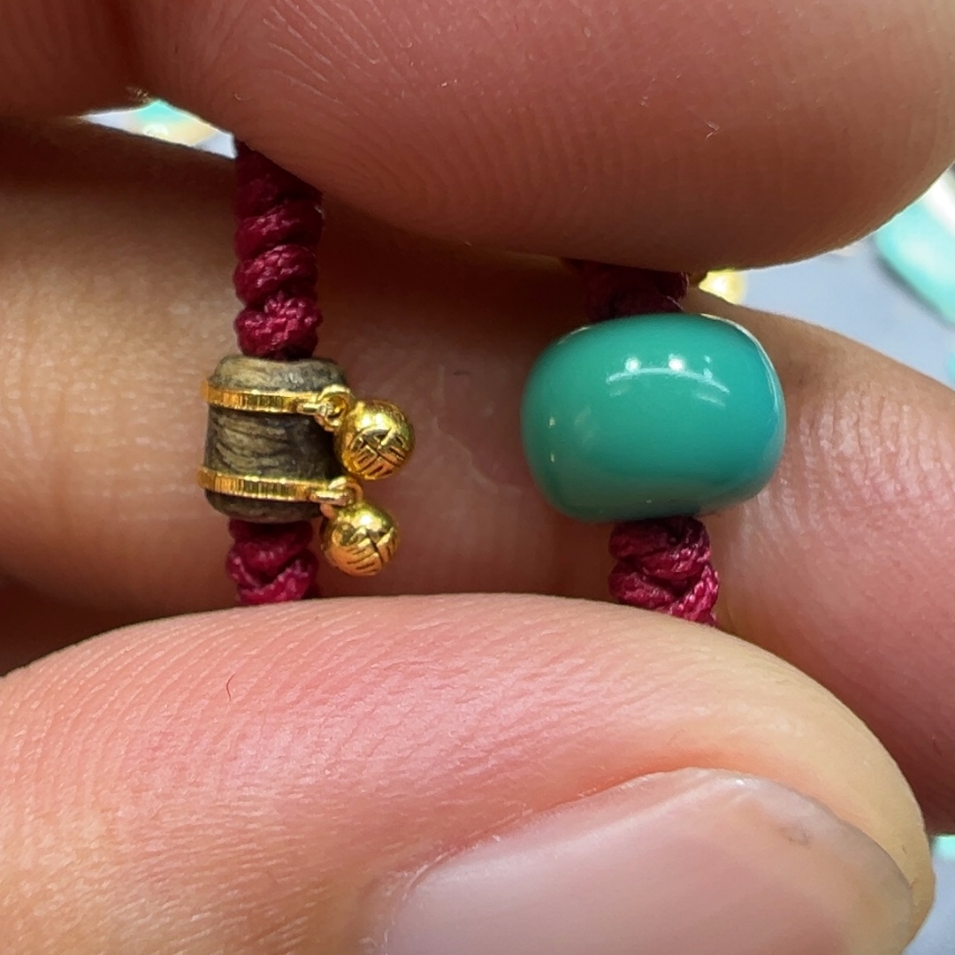 忆***食绿松石18K金镶嵌颈饰定制