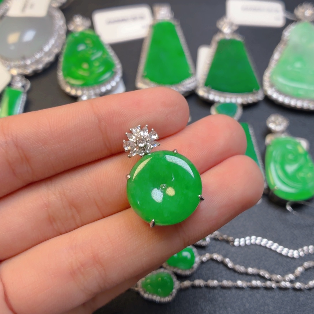 翡翠银S925镶嵌颈饰