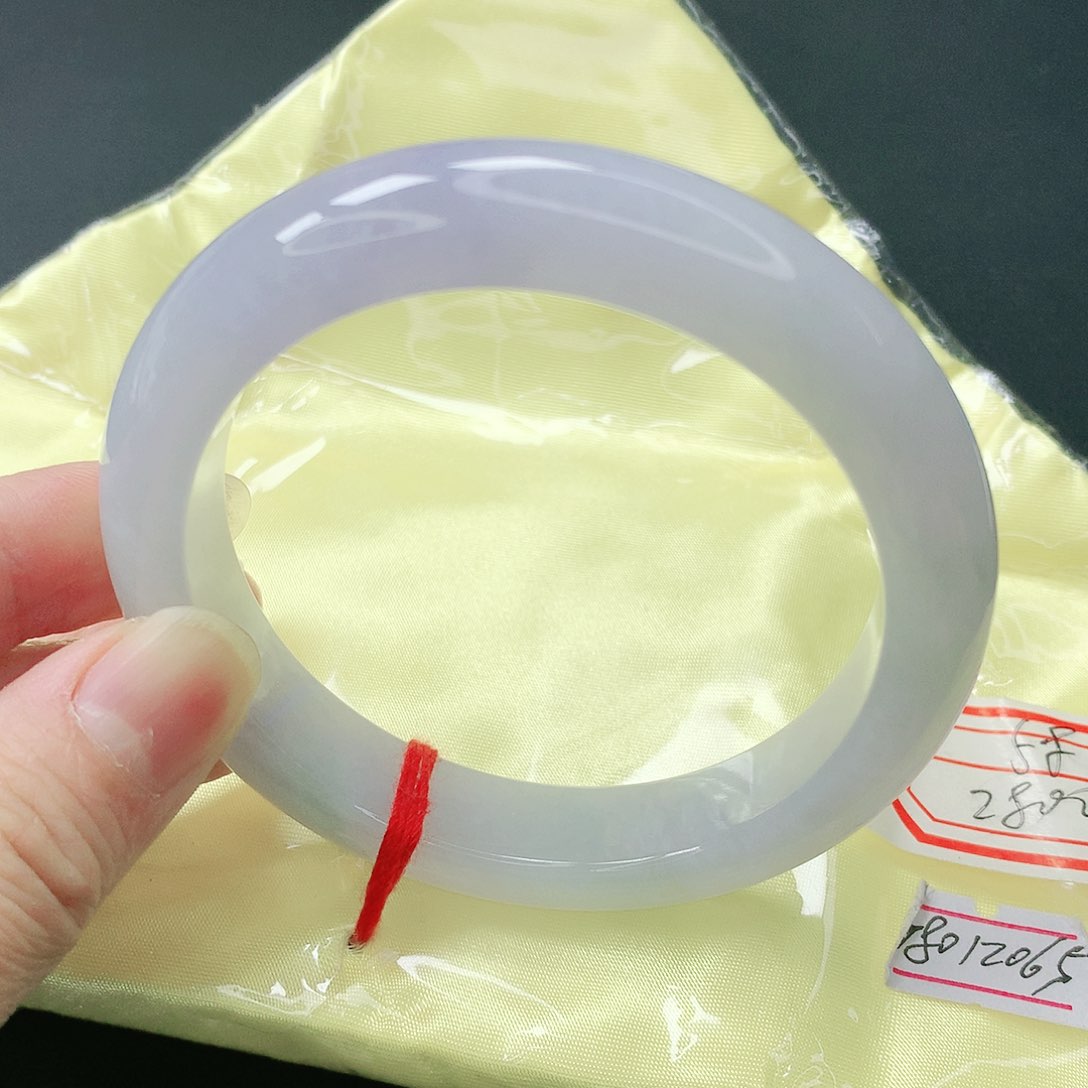 翡翠手镯未镶嵌缅甸天然A货翡翠