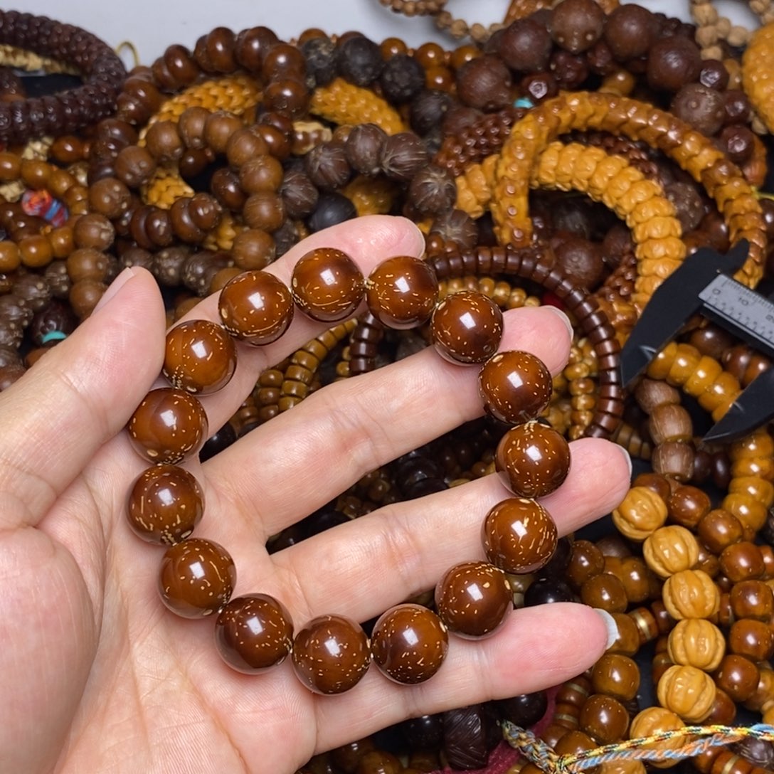 黄***心紫金鼠吊坠紫金鼠光珠15尺寸