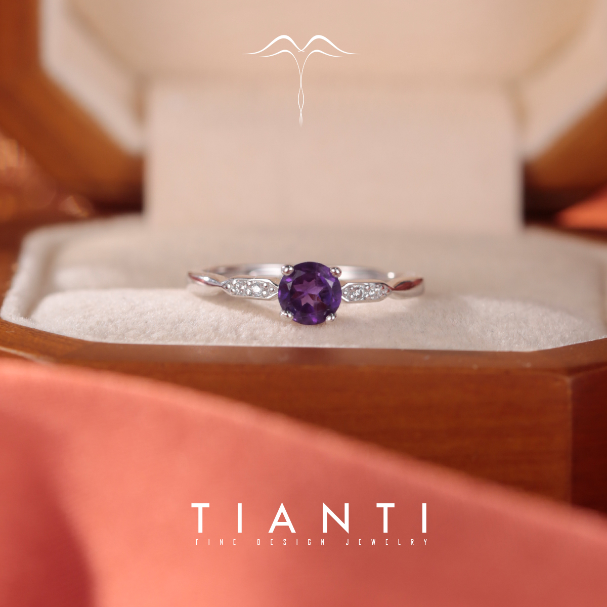 TIANTI/天缇星辰5MM天然紫水晶戒指S925银镀铂金色（银色）葡萄紫