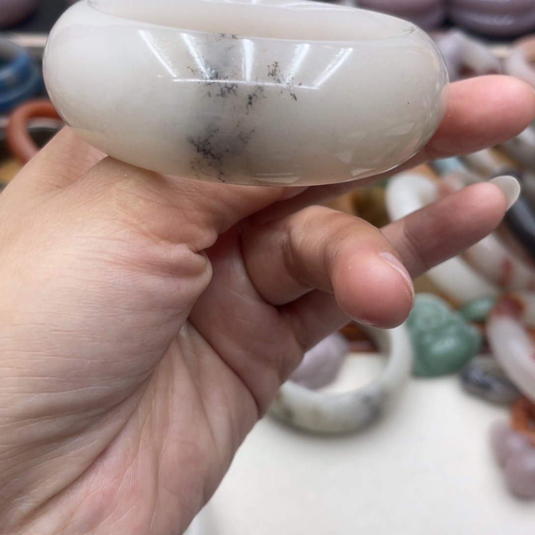 石英岩玉 圈口55未镶嵌