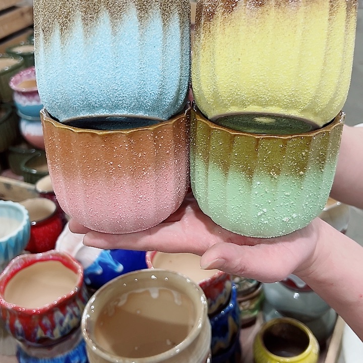 有孔.凑满10元发货多肉陶瓷花盆！