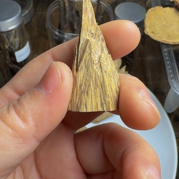 沉香沉香枕百年虎斑棋