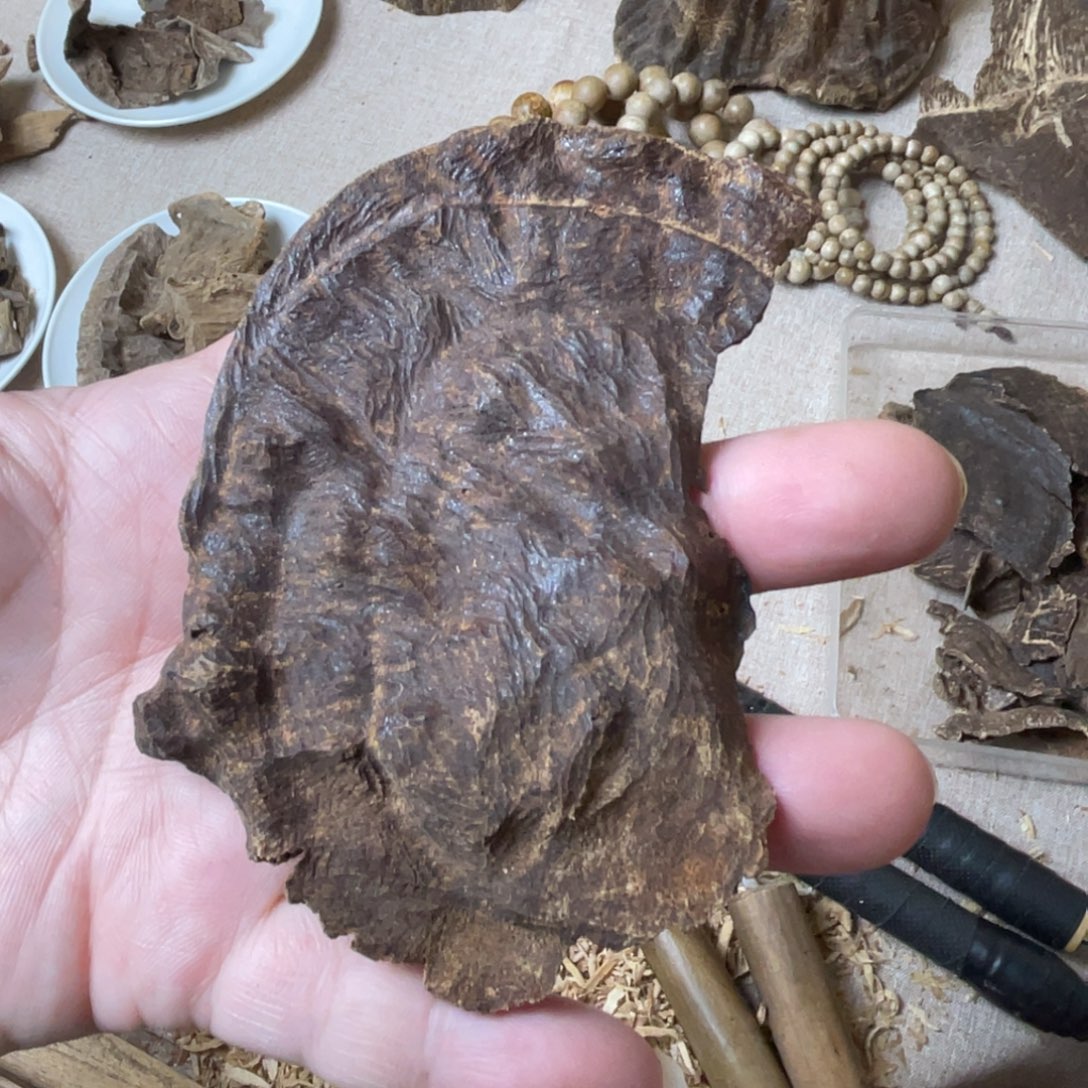 香料海南沉香野料黑油铁头薰香料9克