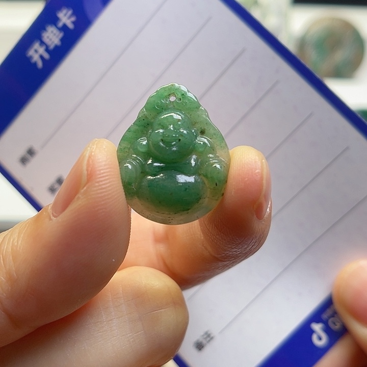未镶嵌独山玉颈饰