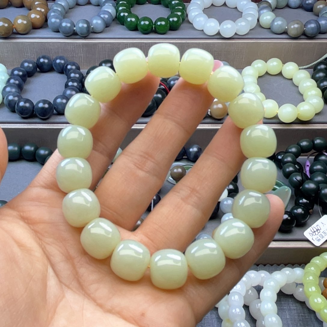 手链未镶嵌和田玉