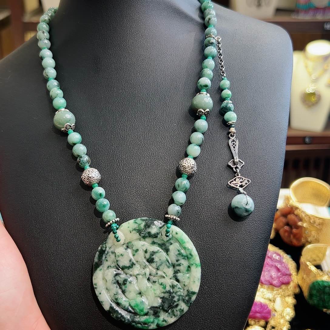 翡翠项链未镶嵌吊坠