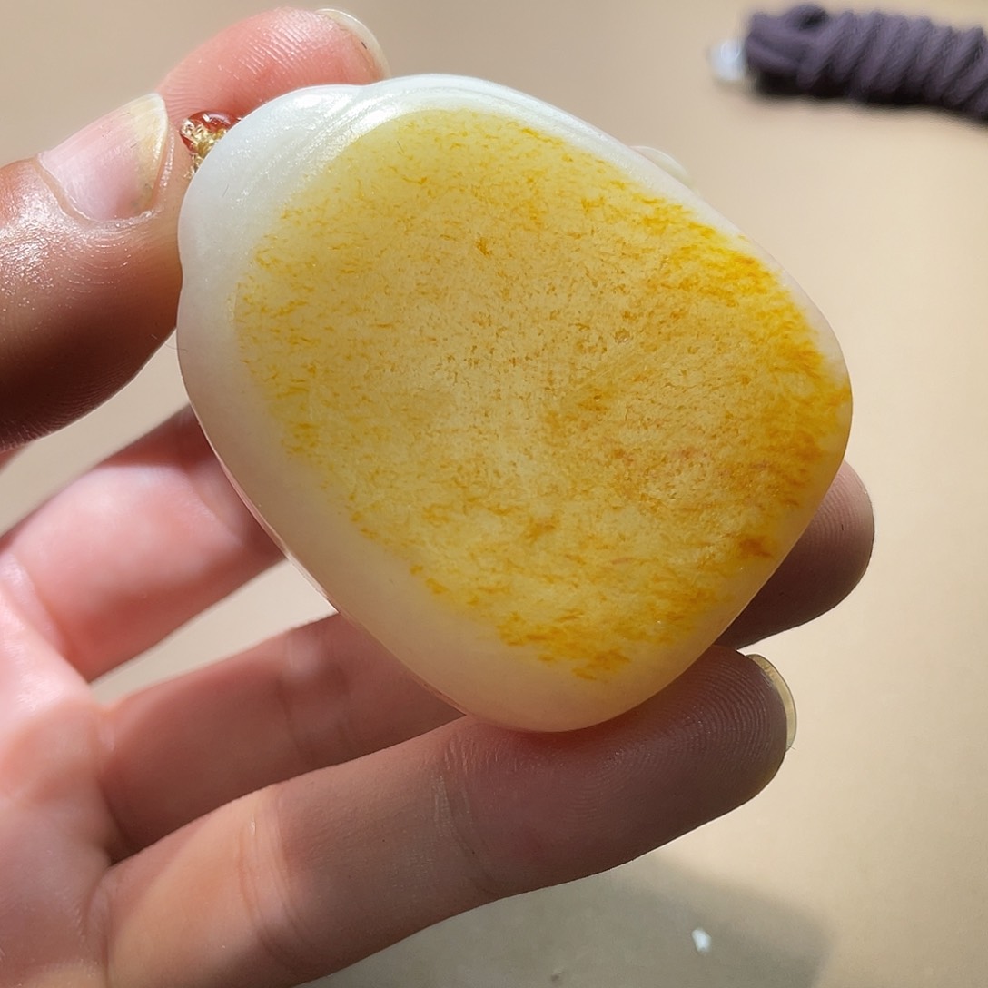 和田玉颈饰未镶嵌Z6