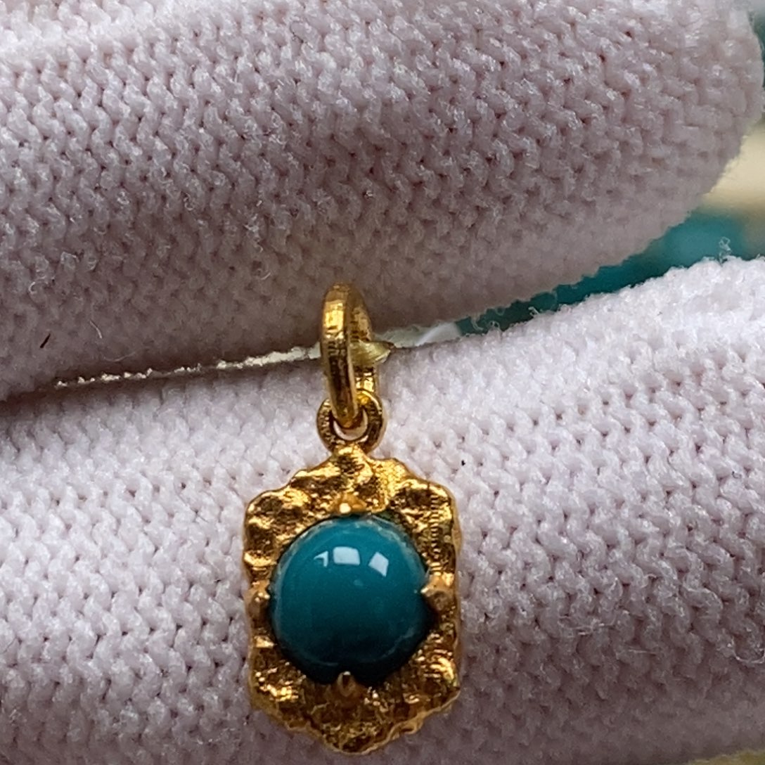 绿松石18K金镶嵌珠宝奇石