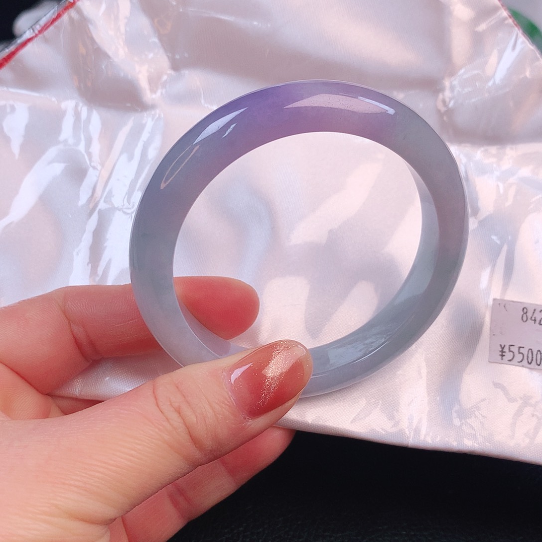 翡翠手镯未镶嵌8426x c cv b