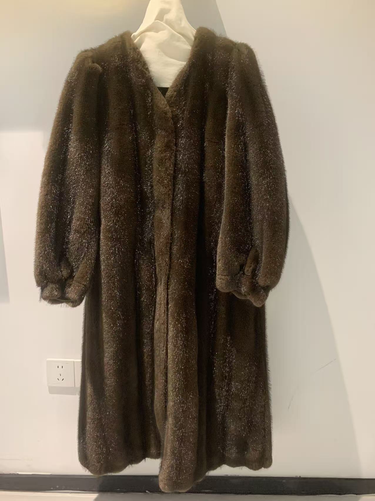 秋冬休闲翻领气质时尚女装长款皮毛一体外套2553-1