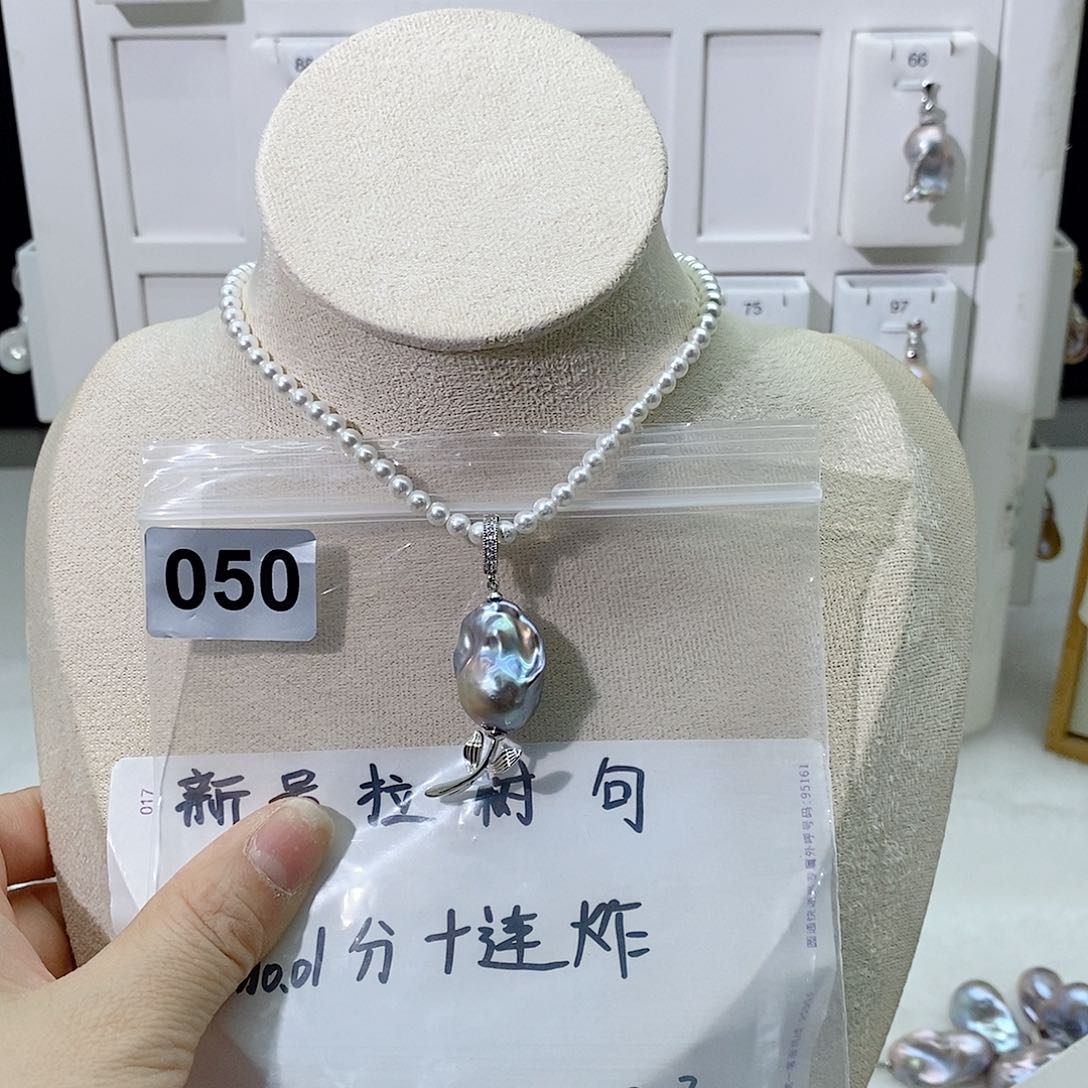 淡水珍珠颈饰合金